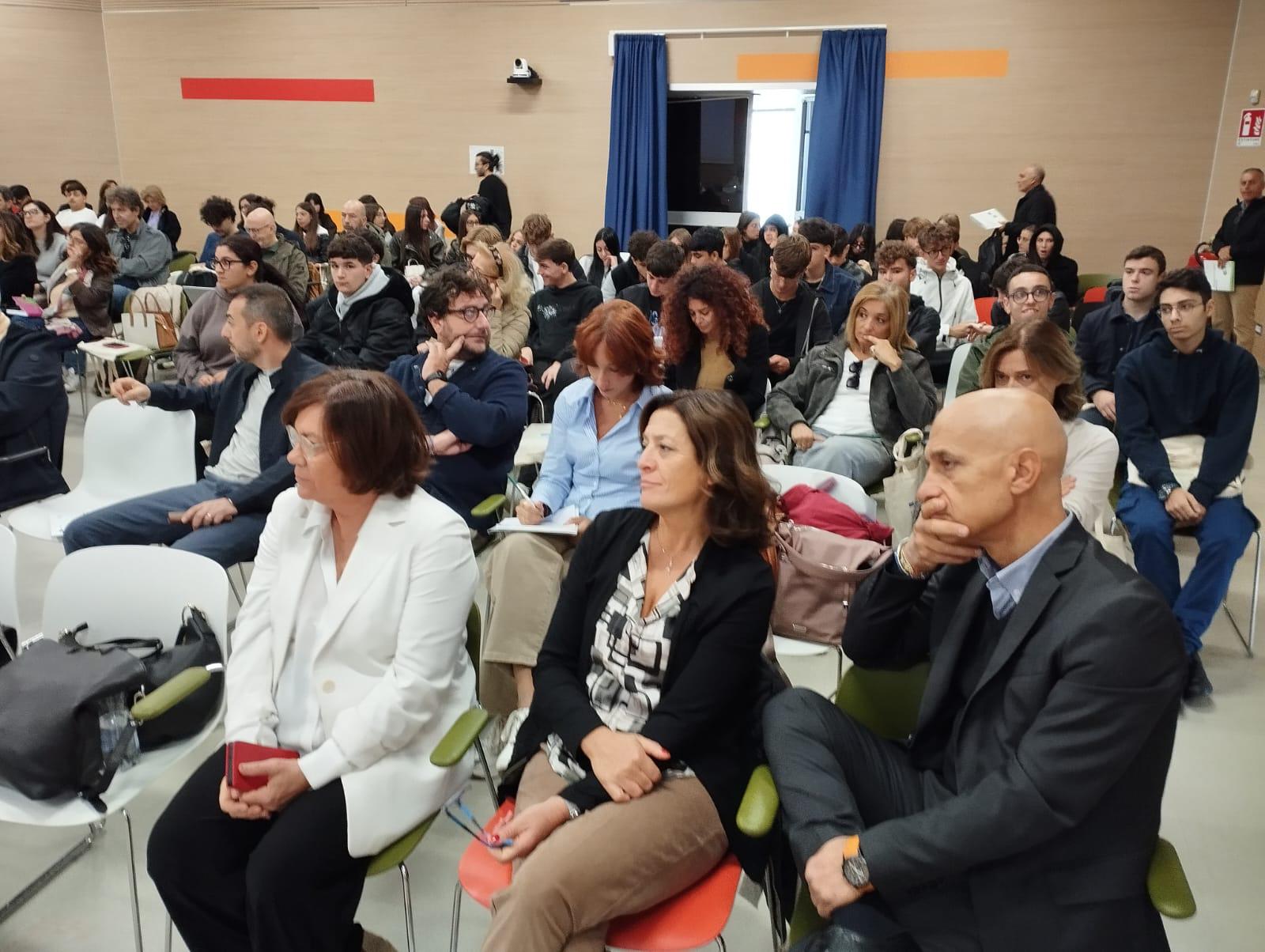 Galleria FORMAZIONE, INAPP: “LA PUGLIA SUL PODIO PER I PROGETTI ERASMUS+” - Diapositiva 5 di 6